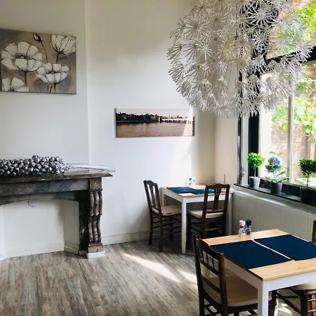 住宿加早餐酒店 克鲁斯特住宿加早餐旅馆 3*